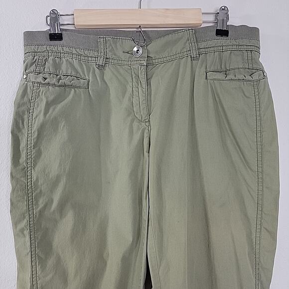 Chico’s Women’s Capris Size 00 (≈ US 2) Green Elastic Waist Cropped Pants - Picture 2 of 7